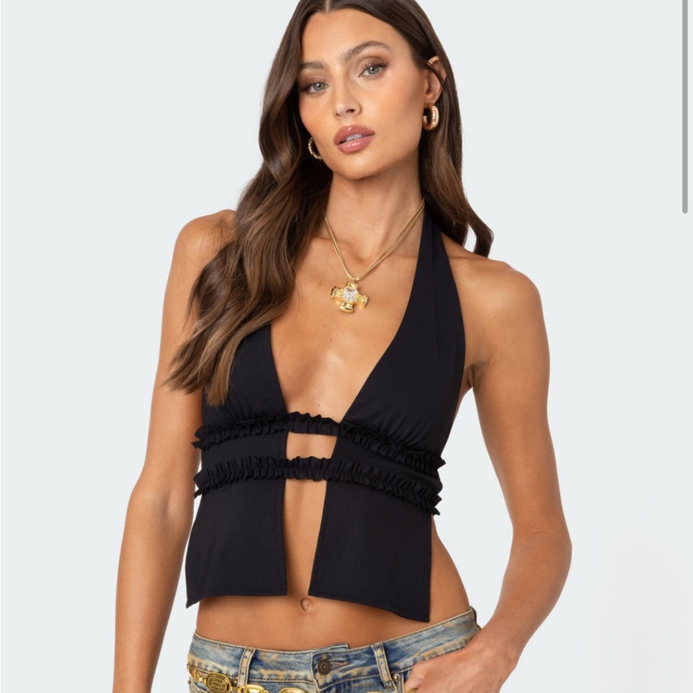 edikted Black Deep V-Neck Sleeveless Top